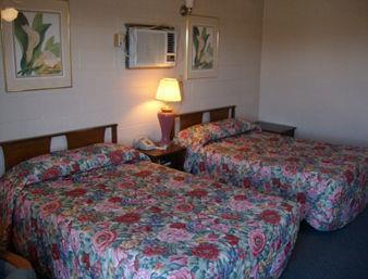 Knights Inn & Suites - Canyon Room photo